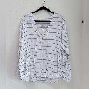 Rails Coastal Linen Blend Dolman Top with Rope Detail - L